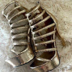 Gold Nightout heels